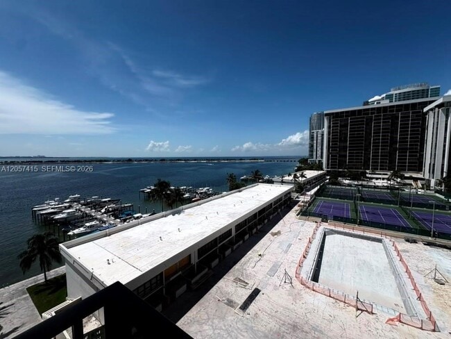Building Photo - 1865 Brickell Ave