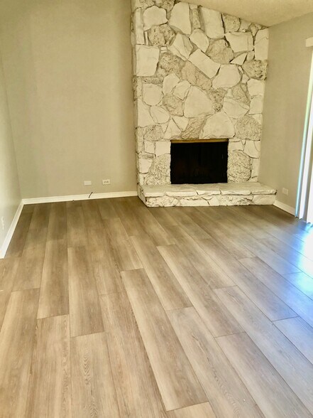 Living Room Fireplace - 11440 Odessa Ave