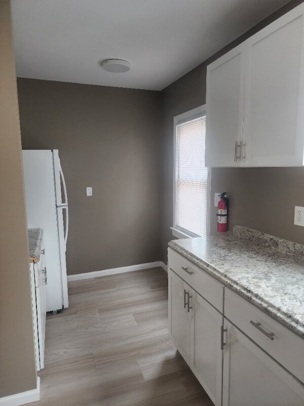 Building Photo - 17147 Santa Rosa Dr