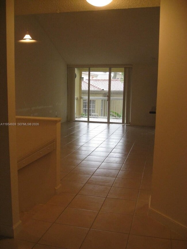 Building Photo - 4650 NW 97th Ct