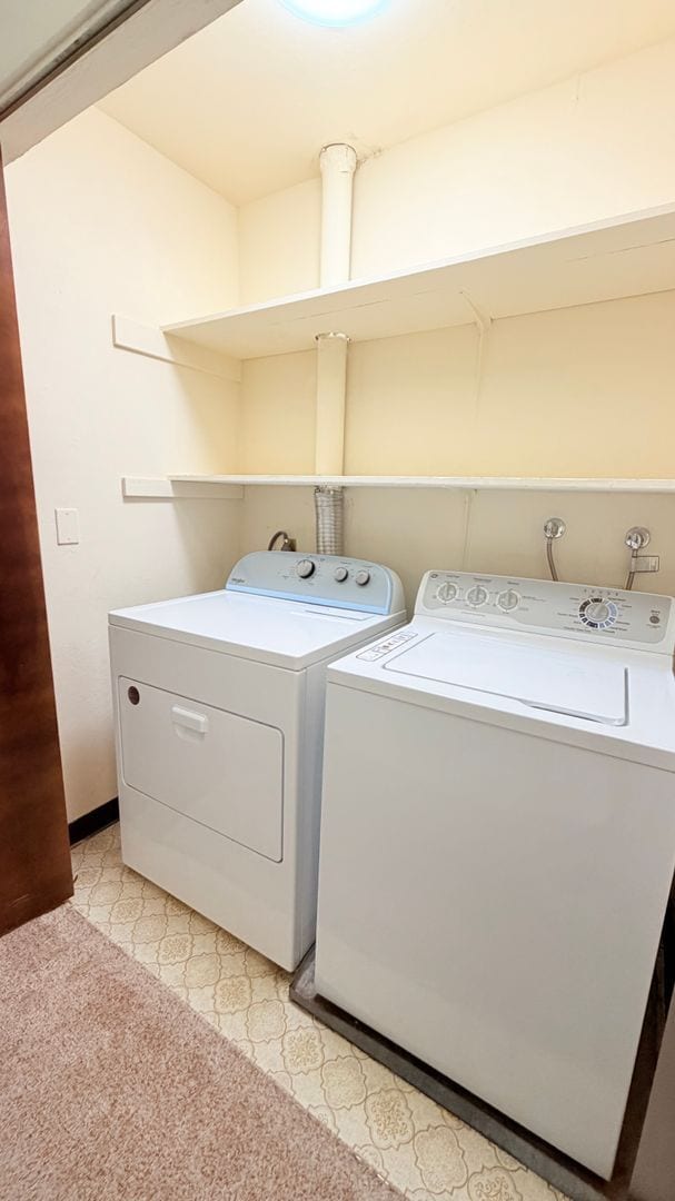 Building Photo - 2133 Santa Clara Ave