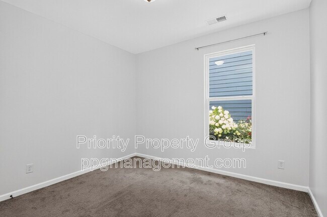 Building Photo - 3010 Eagle Ridge Ln