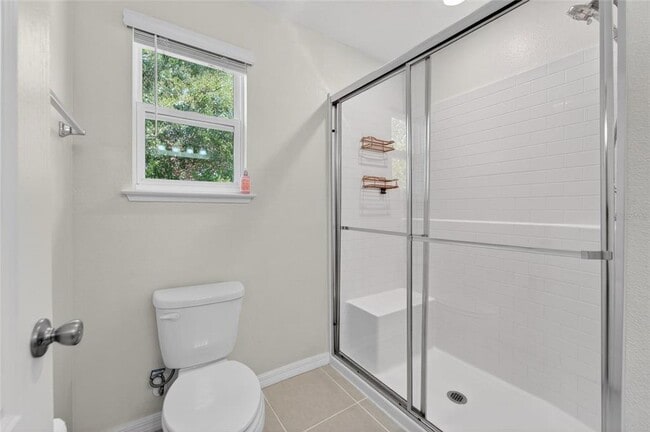 Building Photo - 3842 Hampstead Ln