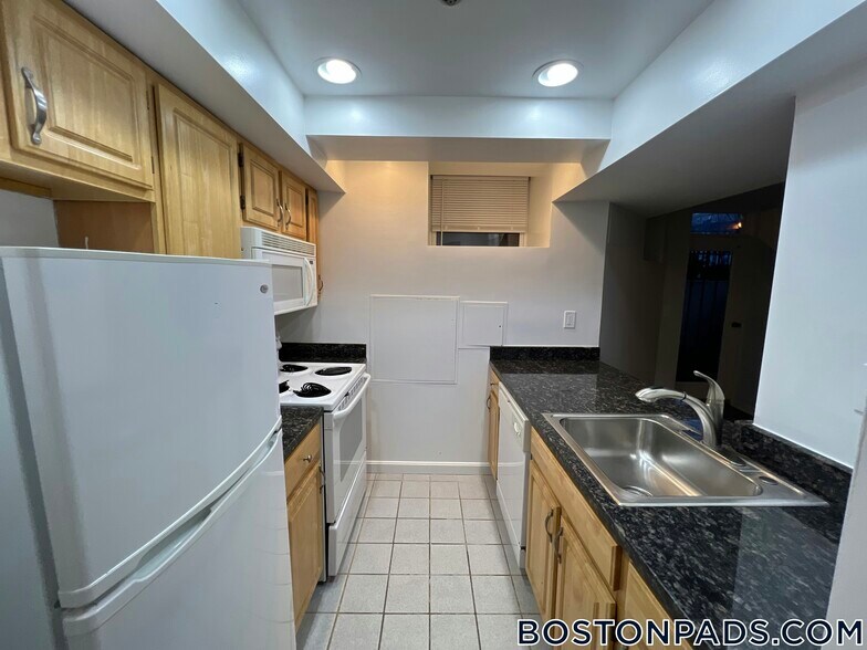 Primary Photo - 112 Jersey St