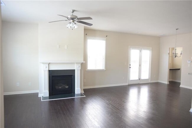 Building Photo - 776 Village Field Ct NW