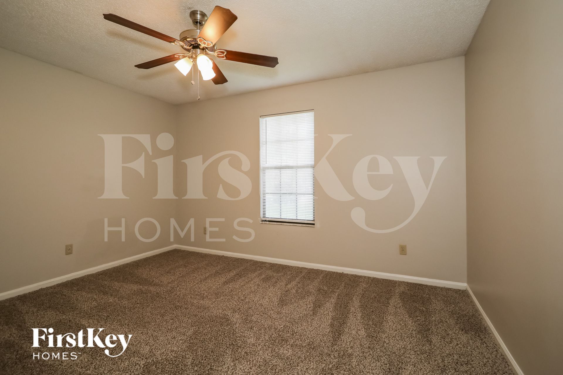 Building Photo - 2244 Felucca Dr