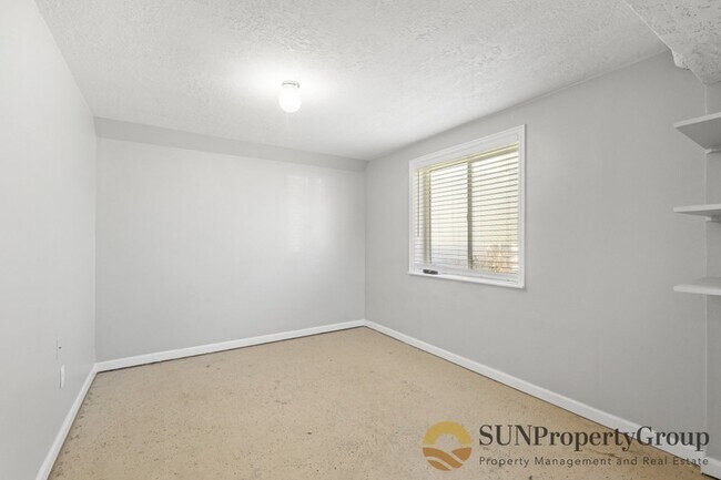 Building Photo - 5458 S 4250 W