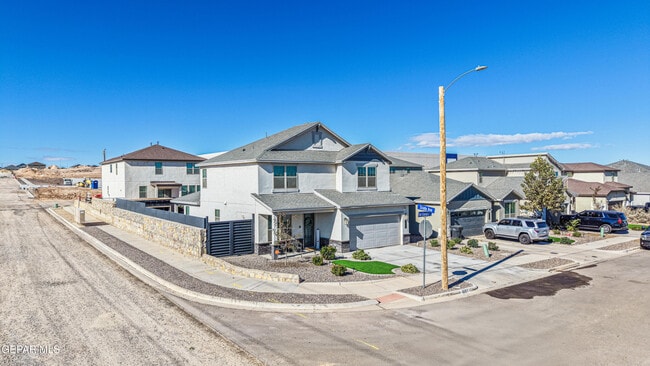 Building Photo - 1621 Sam Dominguez St