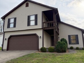 Building Photo - 500 Wren Dr