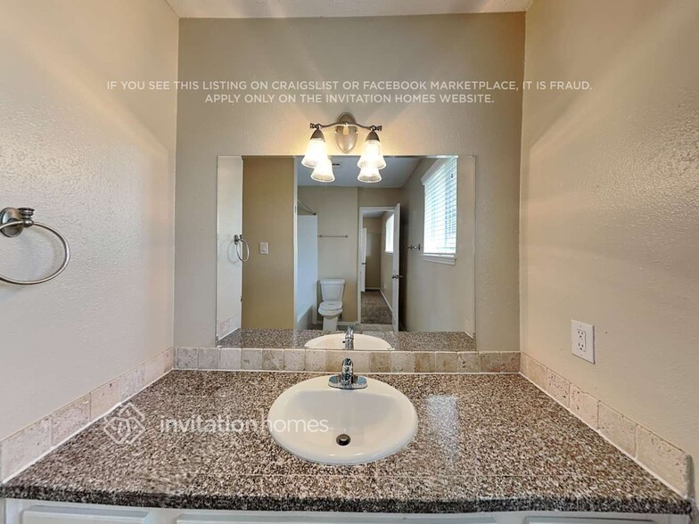 Building Photo - 21611 Park Wick Ln