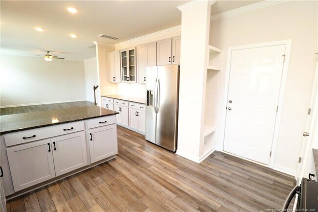 Building Photo - 114 Scoville Rd