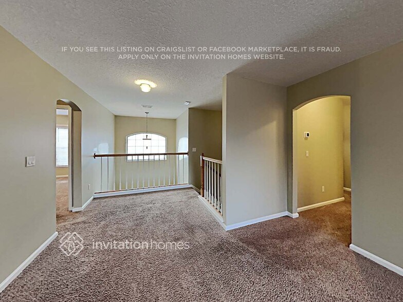 Building Photo - 1896 Bluebonnet Way