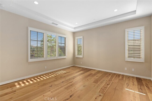 Building Photo - 81 Lupari