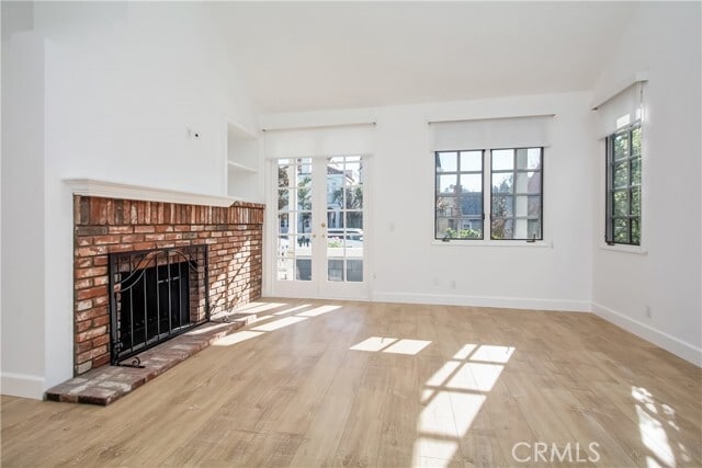 Building Photo - 505 Dahlia Ave