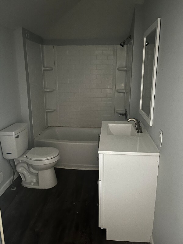 Building Photo - 1617 Burton St