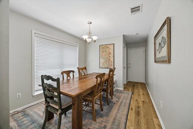 Building Photo - 12107 Burgoyne Dr