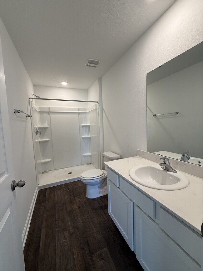 Building Photo - "Charming 2-Bedroom Townhouse Retreat with...