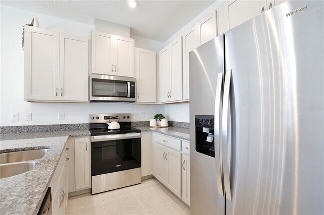 Building Photo - 3105 Douglas Fir Dr