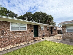 Building Photo - 715 Greenwood St