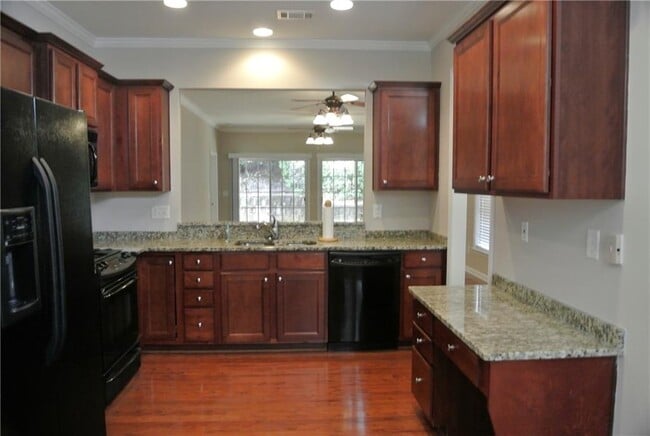 Building Photo - 6412 Rockpoint Ln