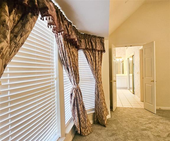 Building Photo - 8416 Mesa Verde Dr