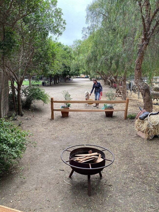 Building Photo - 34355 De Portola Rd