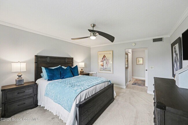 Building Photo - 2160 N Hwy A1A