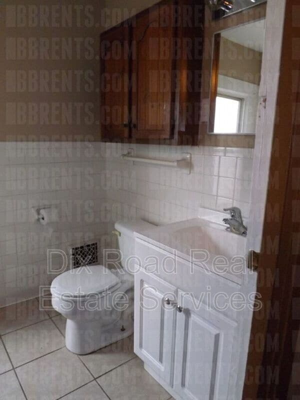 Building Photo - 1503 Smith Ave