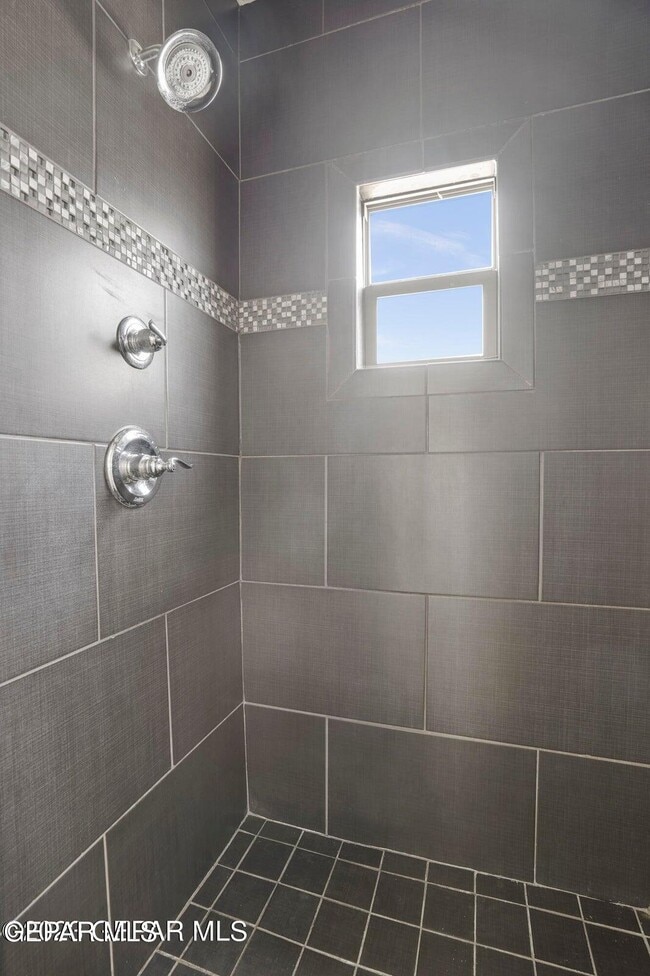 Building Photo - 14824 Willie Worsley Ave