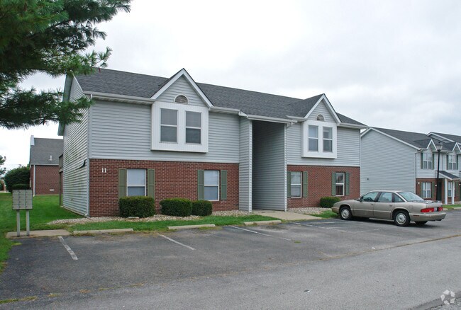 Building Photo - Junction Drive Townhomes