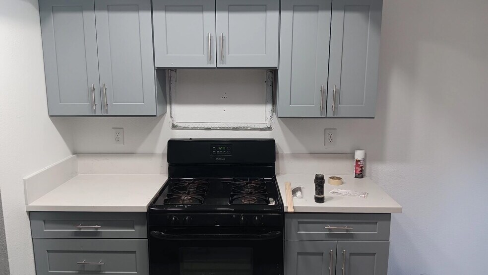 Building Photo - 9459 Fairgrove Ln