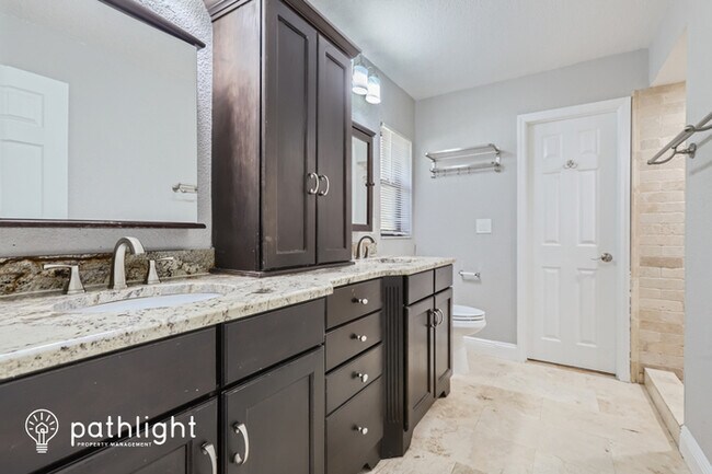 Building Photo - 2883 Mandarin Place, Palm Harbor, FL, 34684