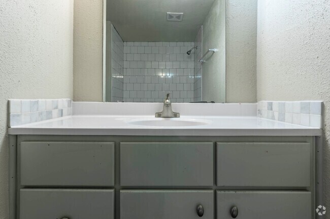 Bathroom - Gia @ Oak Forest