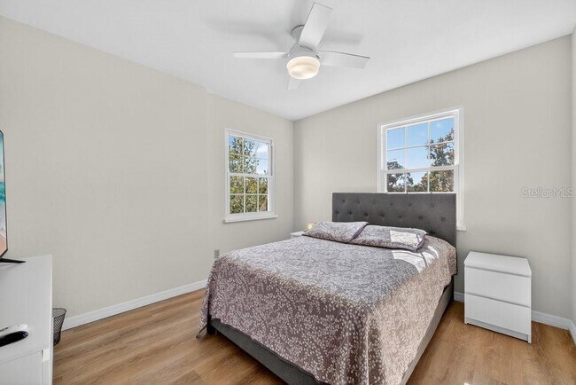 Building Photo - 223 Denese Ln