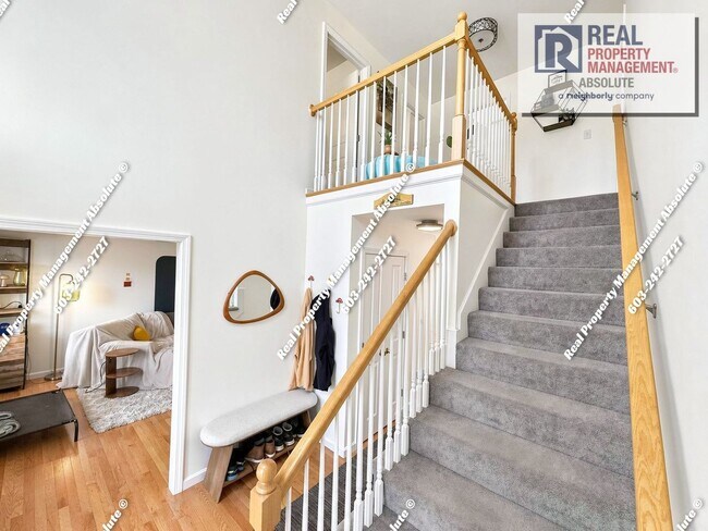Building Photo - Modern 3BR Home with Solar & Private Yard