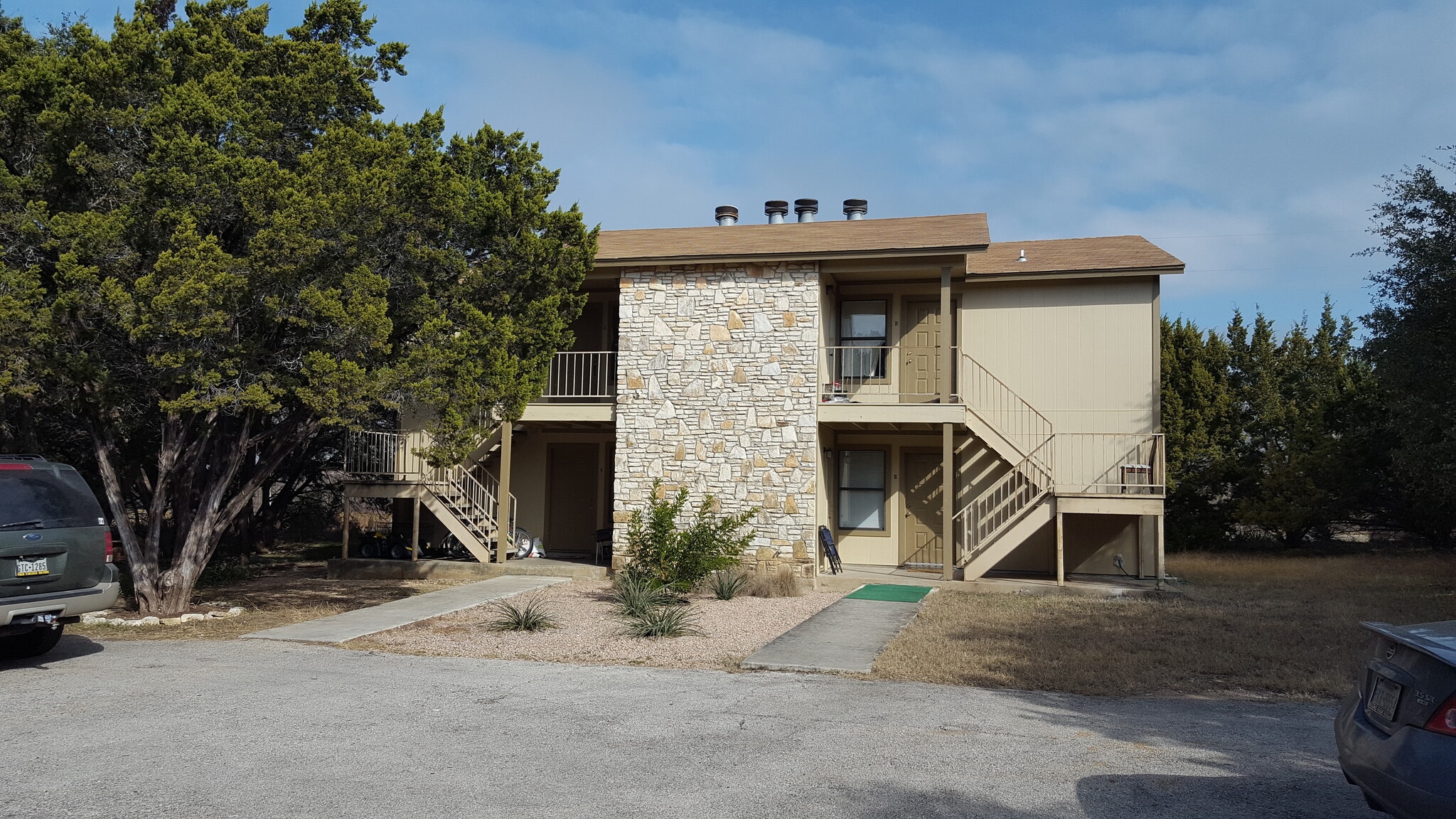 Building Photo - 20700 Bonanza St