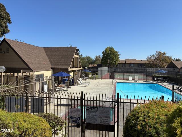 Building Photo - 1640 Parakeet Ct