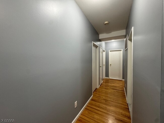 Building Photo - 610 Devon St