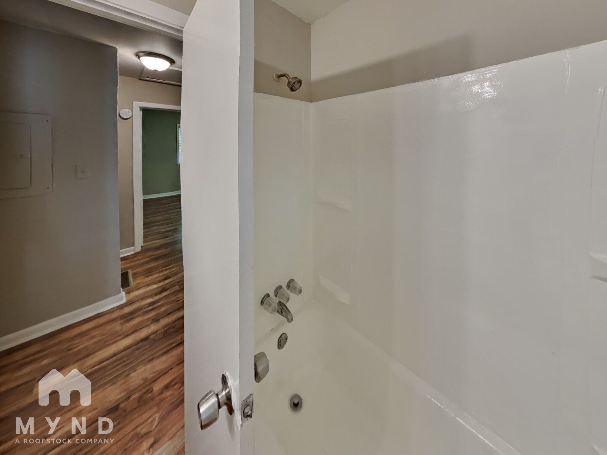 Building Photo - 502 Fairlane Cir NW