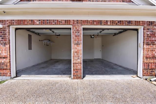 Building Photo - 10115 Stone Harbor Way