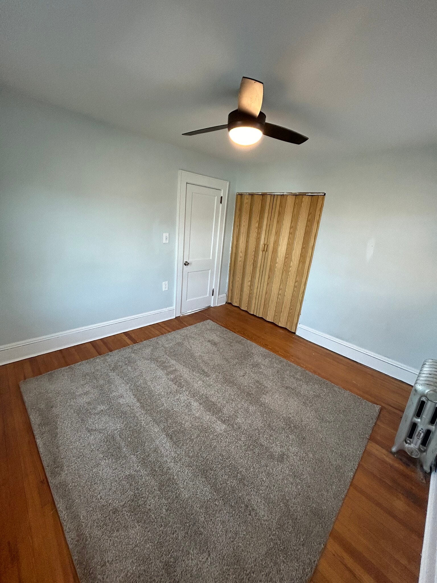 Building Photo - 534 Park Pl