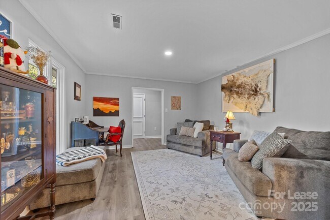 Building Photo - 7204 Killingdeer Ln