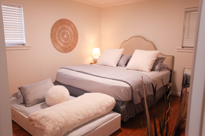 Building Photo - 915 Aberdeen Ave