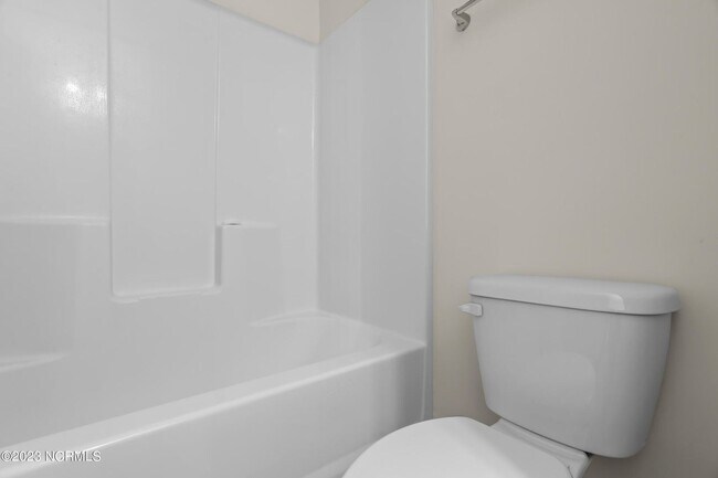 Building Photo - Modern Sneads Ferry Townhome with Private Fenced Yard