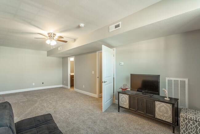 Building Photo - Beautiful Soddy Daisy Home!