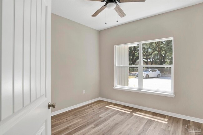 Building Photo - 4 Tennessee Dr