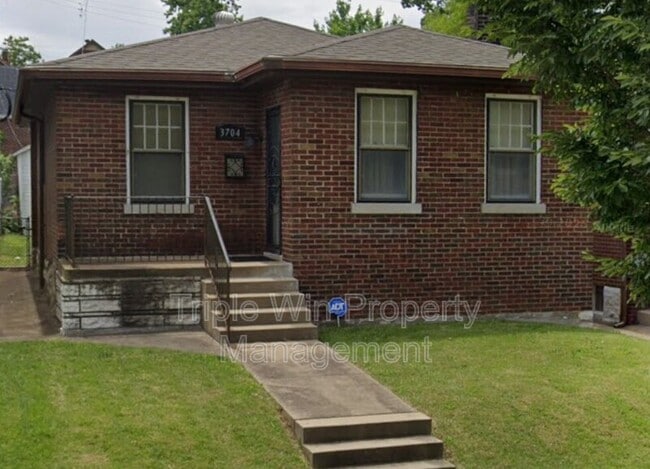 Primary Photo - 3704 Taft Ave