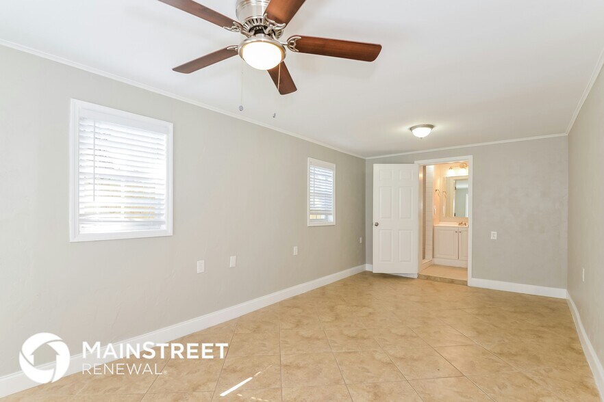 Building Photo - 4431 Ferris Ln