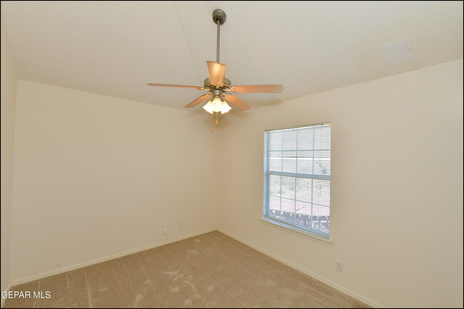 Building Photo - 7301 Corona Del Sol Dr