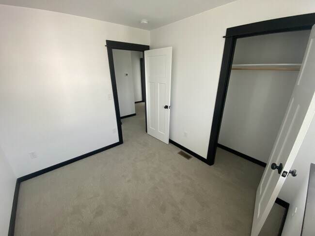 Building Photo - 2977 Fen Way